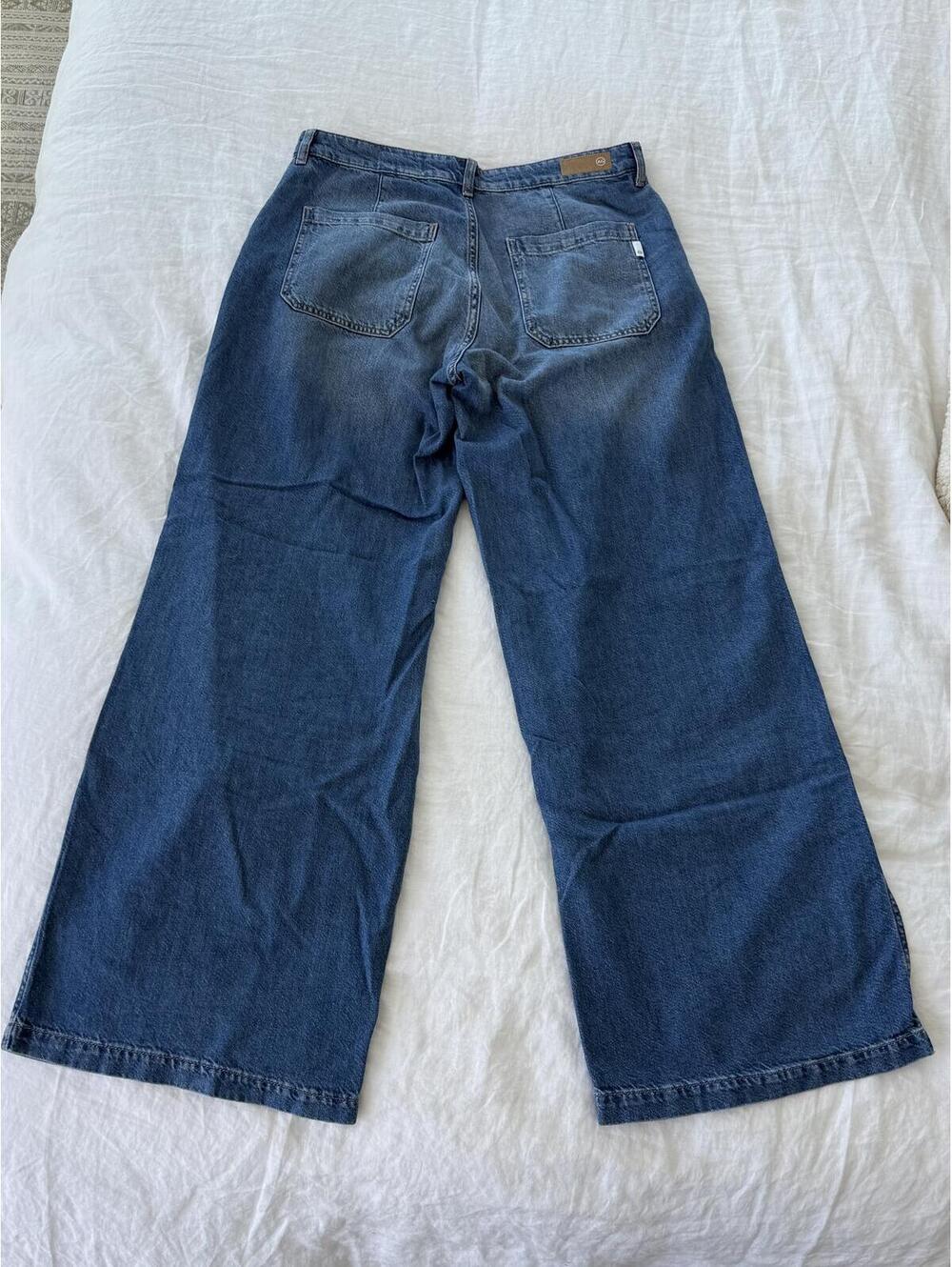 AG Stella Low Rise Palazzo Jeans - Picture 4 of 5